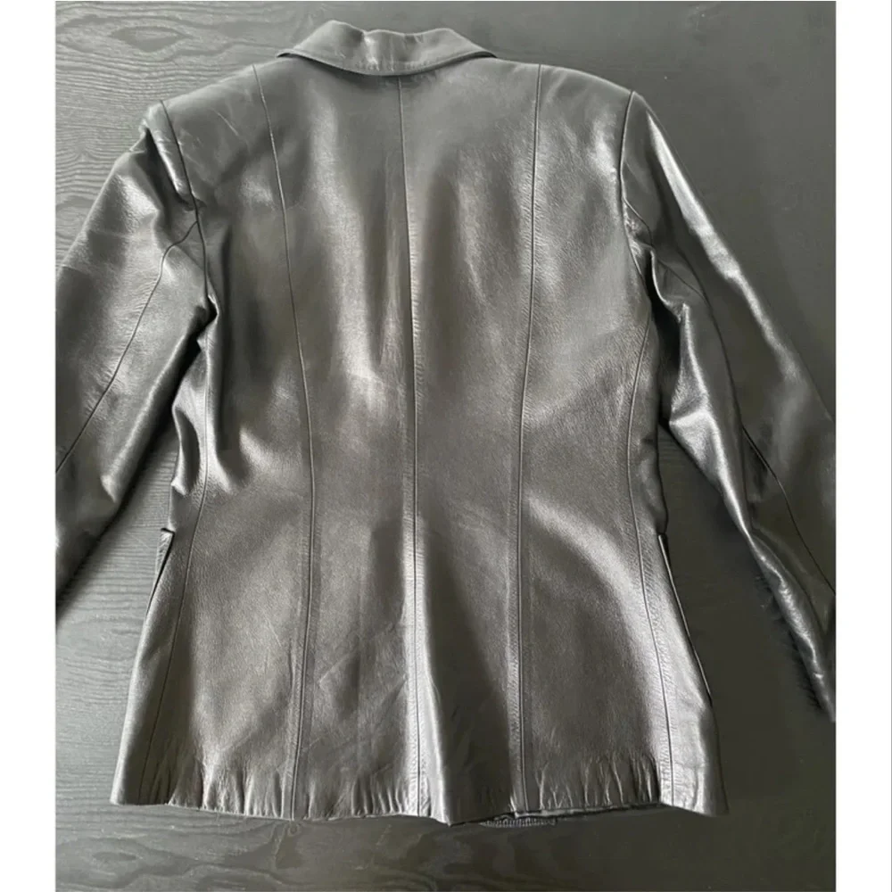 Gorgeous vintage leather blazer